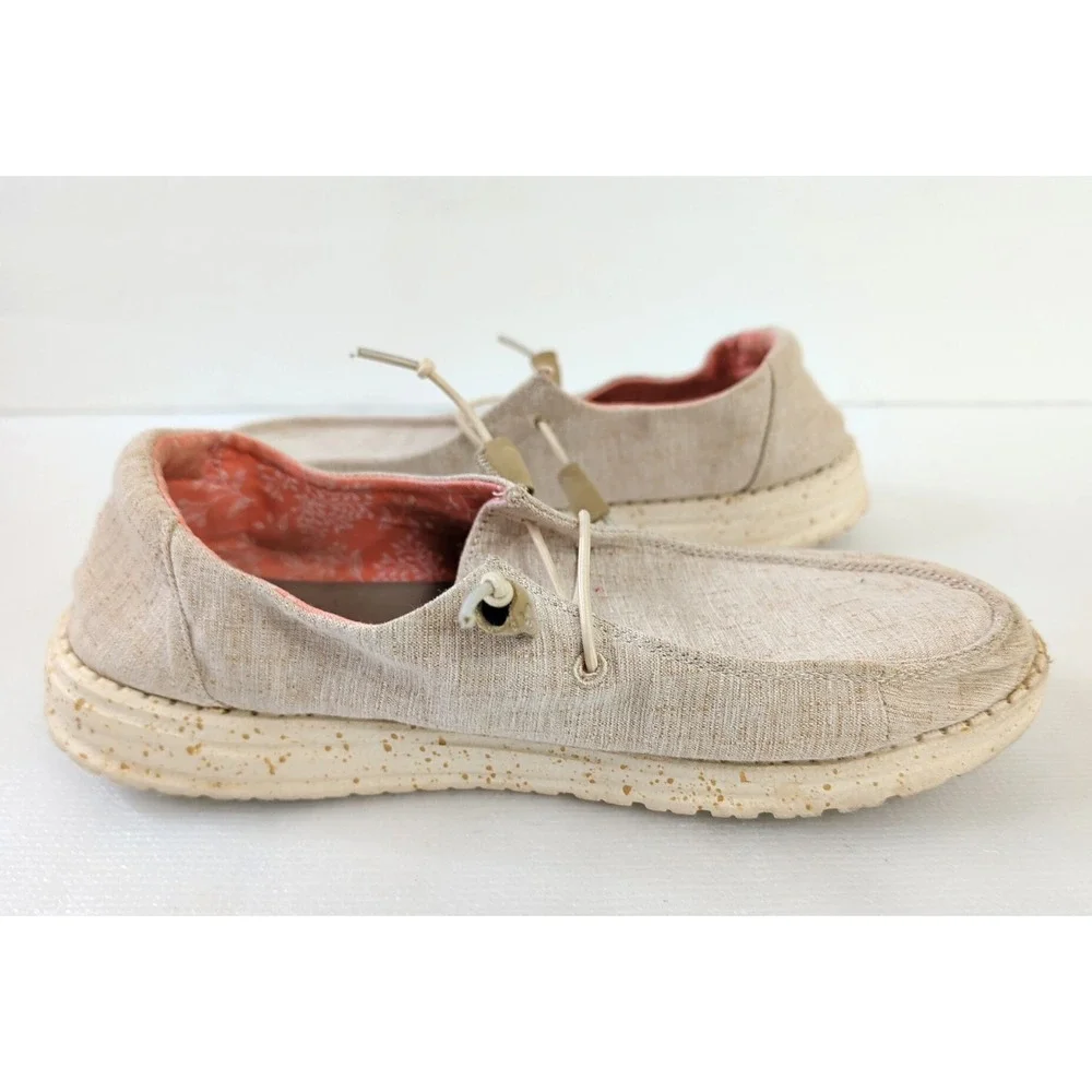 Hey Dude Wendy Slip On Shoe Loafer Womens 9 Beige Casual Lightweight‎ Beachy